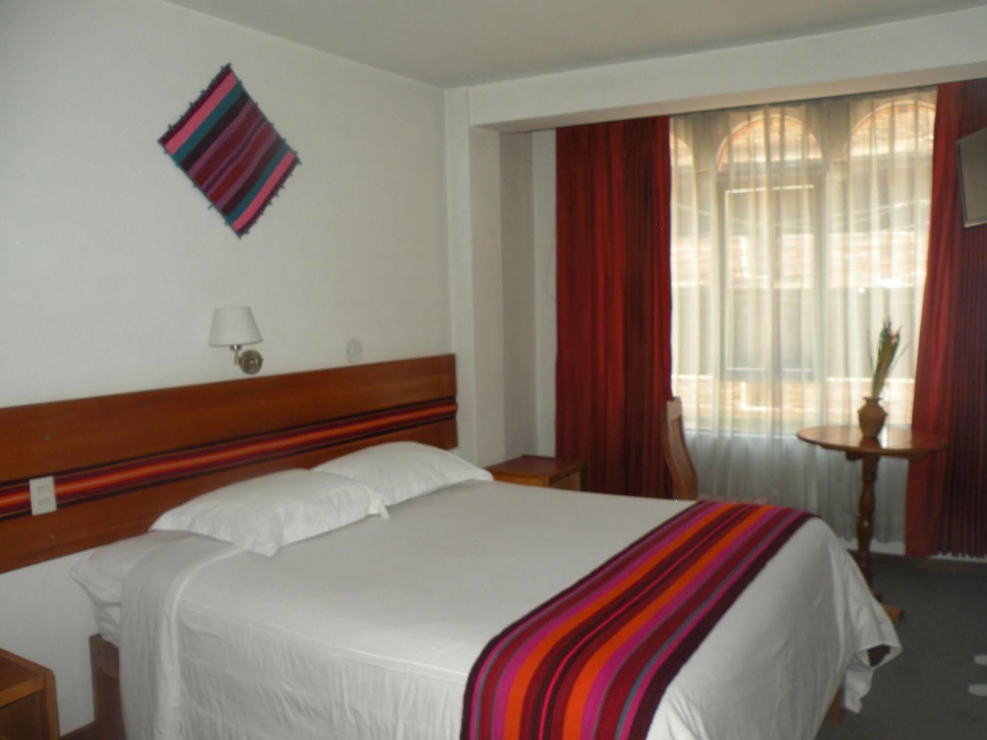 Cantuta Inn Πούνο Εξωτερικό φωτογραφία